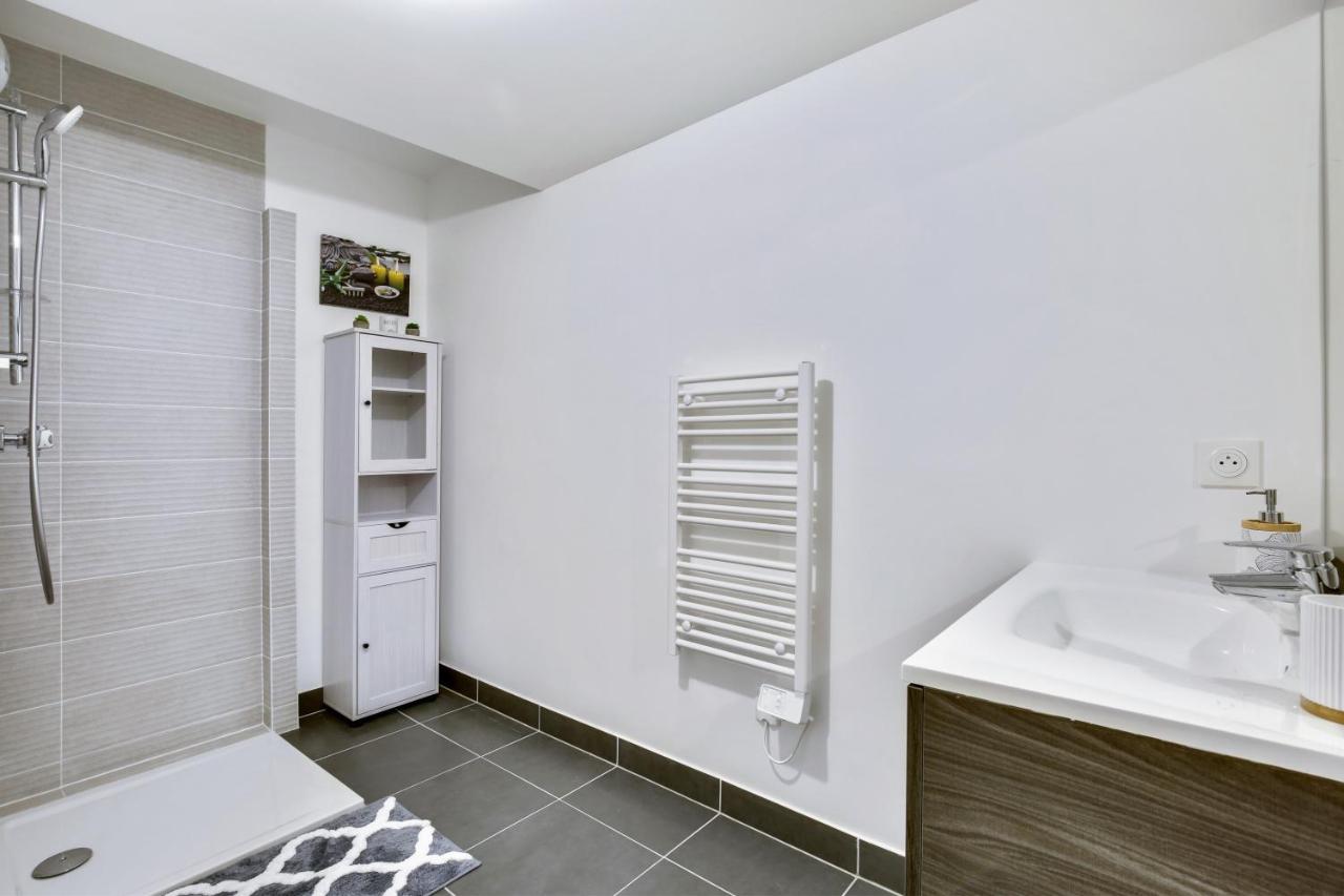 Chic Studio Near Paris - La Defense Bezons Exterior photo