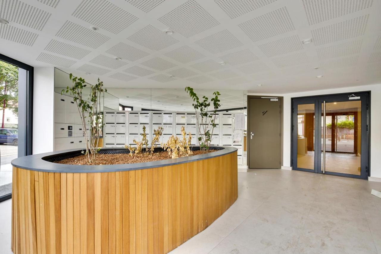 Chic Studio Near Paris - La Defense Bezons Exterior photo